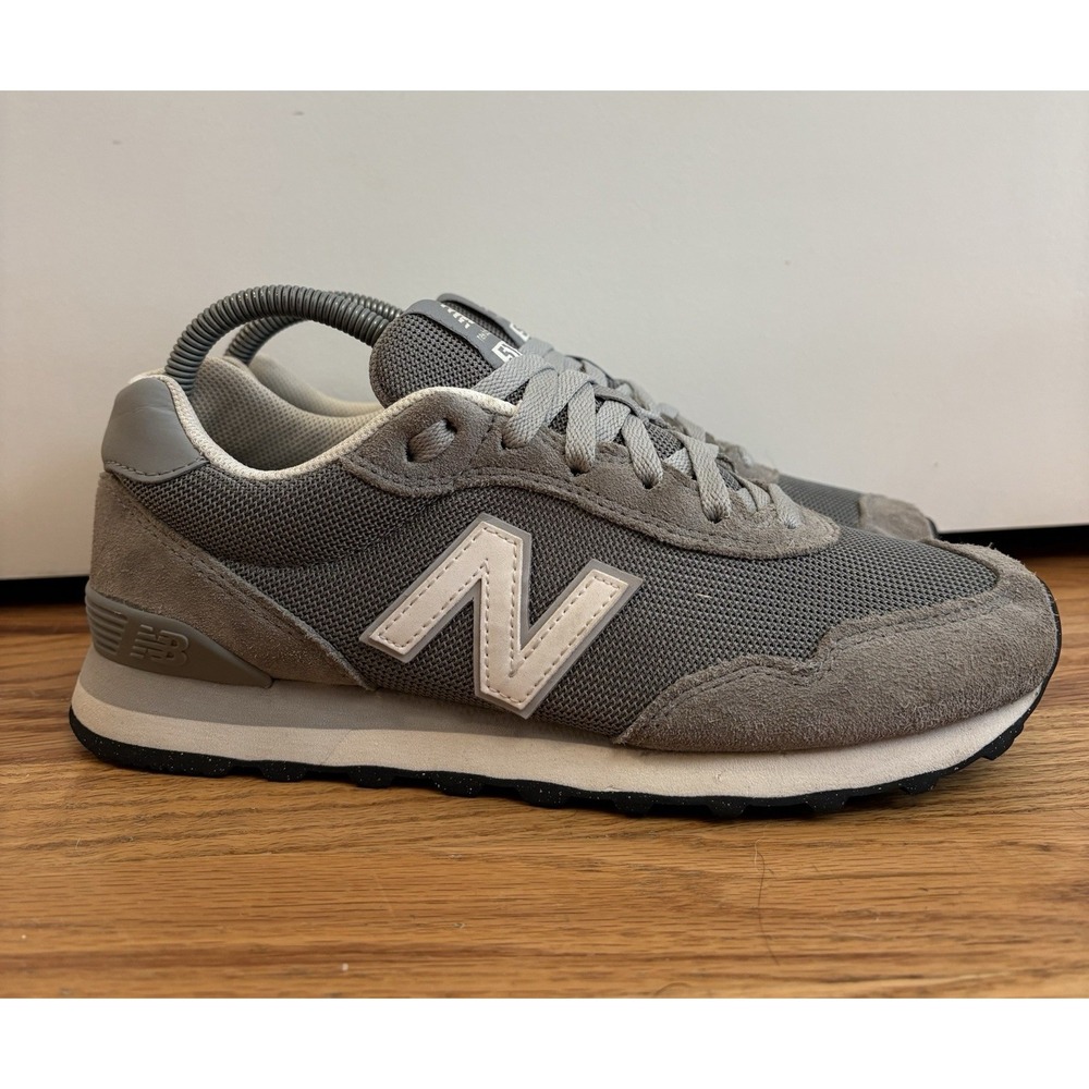New Balance 515 V3‎ Grey/White Classic Sneakers WL515GRY Women's Size 8.5 B